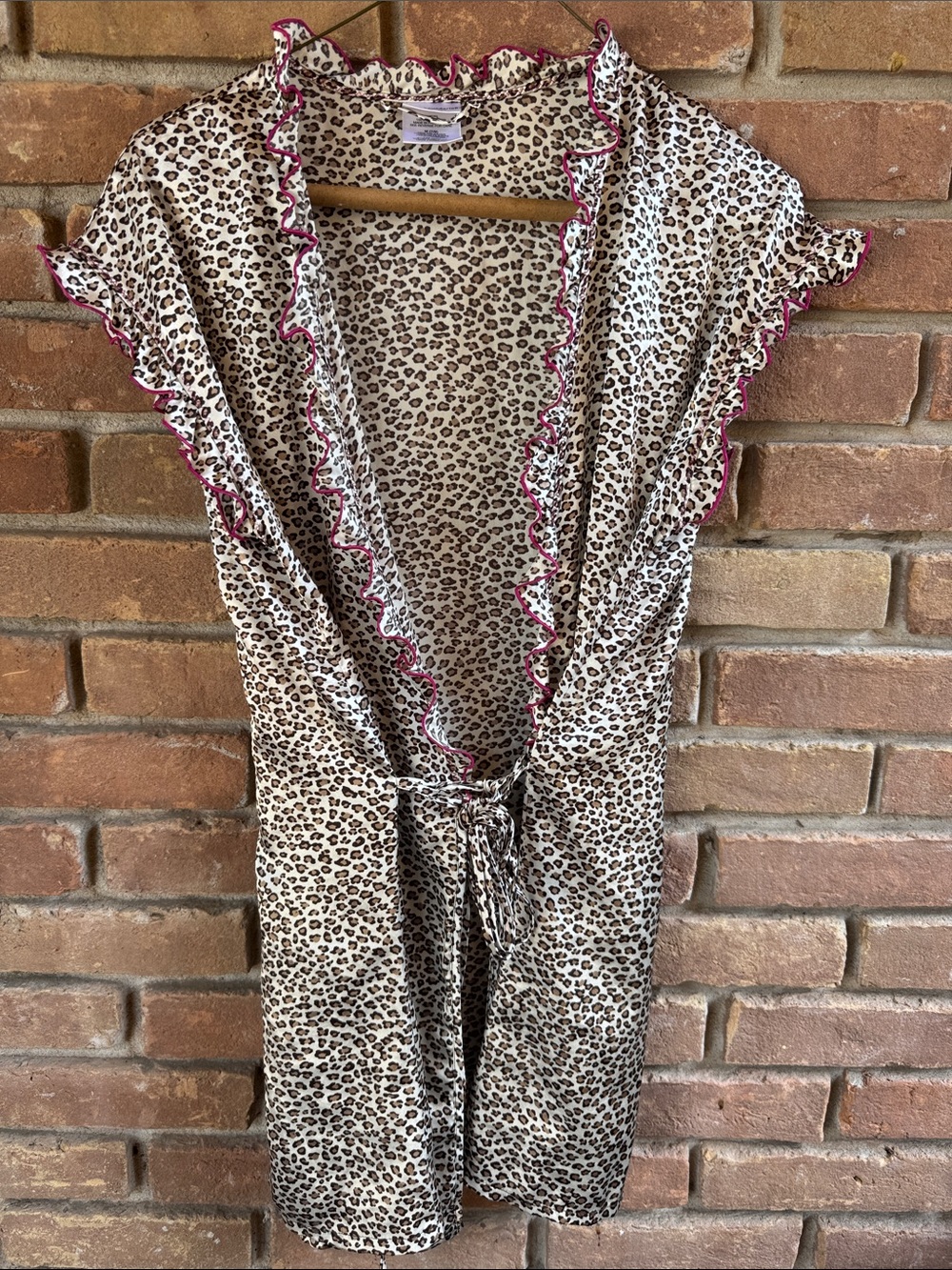 No Boundaries Leopard Print Sleepwear with Pink Accents